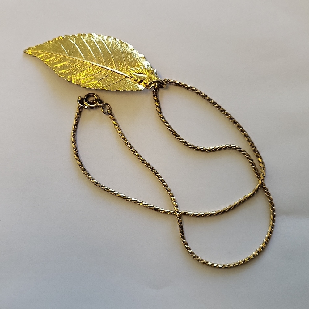 Napier Gold Coloured Chain with Leaf